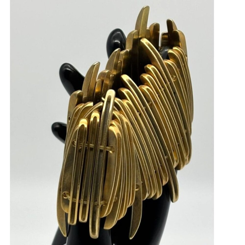 Vintage Brutalist Possibly Brass Spike or Spear Shaped Elements Stretch Bracelet - Picture 5 of 14
